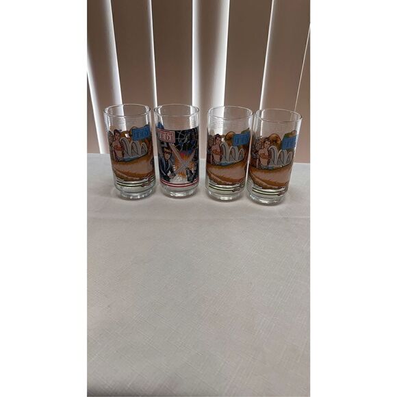STAR WAR RETUN OF THE JEDI VINTAGE GLASSES BURGER KING SET OF 4 - Picture 1 of 11